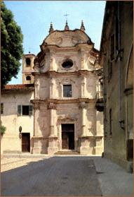 Via Roma e largo Otto Martiri